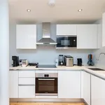 Rent 2 bedroom apartment of 70 m² in London