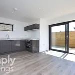 Rent 3 bedroom flat in Brighton