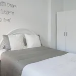 Rent 5 bedroom apartment in Lisbon