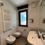 Rent 3 bedroom apartment of 80 m² in Pescara