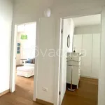 Rent 3 bedroom apartment of 85 m² in Milano