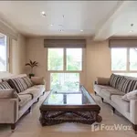 Rent 3 bedroom house of 650 m² in Phuket