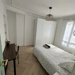 Appartement de 58 m² avec 2 chambre(s) en location à Courbevoie