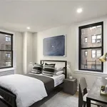 Rent 3 bedroom apartment in Manhattan