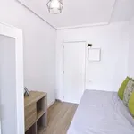 Rent 3 bedroom apartment in Valencia