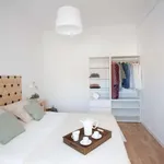 Rent 2 bedroom apartment in barcelona