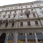 Affitto 3 camera appartamento di 75 m² in Trieste