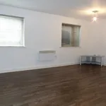 Rent 2 bedroom flat in East Midlands