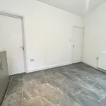 Rent 3 bedroom flat in Sheffield