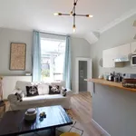 Rent 1 bedroom apartment of 50 m² in brussels