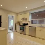 Maison de 1097 m² avec 6 chambre(s) en location à Toronto