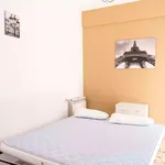 Rent 4 bedroom apartment in Rome