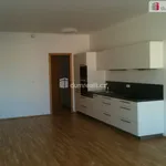 Pronajměte si 2 ložnic/e byt o rozloze 72 m² v Praha