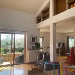 Rent 5 bedroom house of 200 m² in Roma