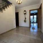 Rent 3 bedroom house of 160 m² in Hollain