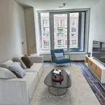 Appartement de 699 m² avec 3 chambre(s) en location à Toronto