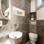 Rent 1 bedroom apartment of 50 m² in Firenze