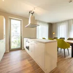 Miete 6 Schlafzimmer wohnung von 115 m² in Potsdam