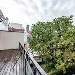 Huur 3 slaapkamer appartement van 252 m² in Brussels