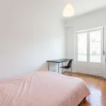 Rent a room in lisbon