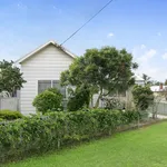 Rent 3 bedroom house of 381 m² in Cessnock