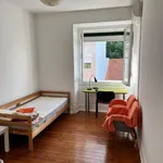 Rent 4 bedroom apartment in Lisbon