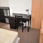 Rent 4 bedroom house in South East England