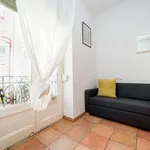 Rent a room of 130 m² in valencia