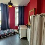  appartement avec 2 chambre(s) en location à Charleroi