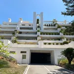 Rent 3 bedroom apartment of 200 m² in Marbella