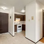 2 bedroom apartment of 785 sq. ft in Brooks