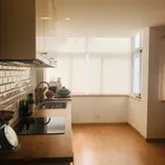 Rent 2 bedroom apartment in Lisbon