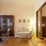 Rent 1 bedroom apartment of 60 m² in Florence