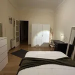 Rent a room of 120 m² in madrid