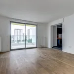 Appartement de 49 m² avec 2 chambre(s) en location à Suresnes