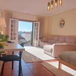 Rent 9 bedroom house in Porto