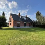 Maison de 160 m² avec 3 chambre(s) en location à Hollain