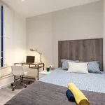 Rent 7 bedroom apartment in Barcelona