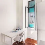 Rent a room in lisbon