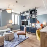 Huur 1 slaapkamer appartement van 452 m² in Amsterdam