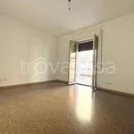 Rent 3 bedroom apartment of 85 m² in Roma