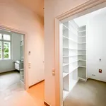 Rent 2 bedroom apartment of 227 m² in Wien