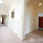 Rent 4 bedroom apartment in Edinburgh