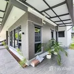 Rent 4 bedroom house of 345 m² in Bangkok