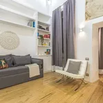 Rent 2 bedroom apartment of 90 m² in rome