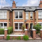 Rent 4 bedroom house in South East England