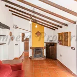 Alquilo 1 dormitorio casa de 50 m² en Sedella