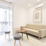 Rent 2 bedroom apartment of 45 m² in Madrid