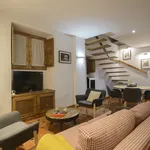 Rent 2 bedroom apartment of 120 m² in Granada