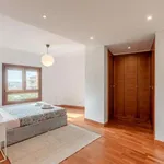 Rent 2 bedroom apartment of 128 m² in lisbon